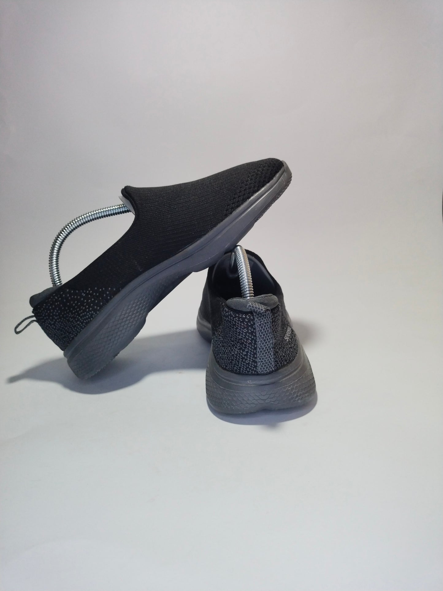 Casual women's walking shoes