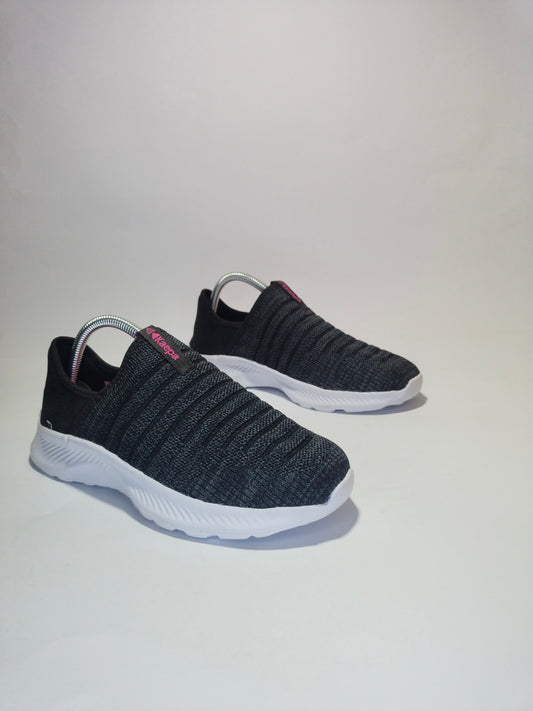 Casual women's walking shoes